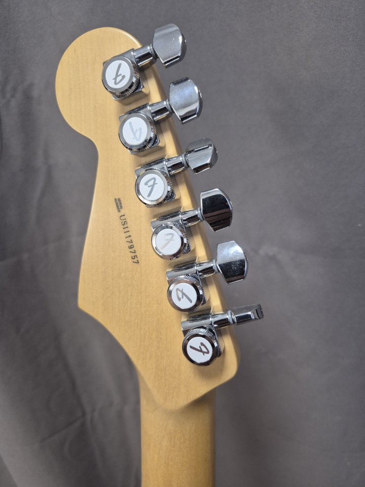 Fender stratocaster American standard sunburst 2011 de segunda mano · Foto 3 de 9 · Barcelona · 1150 €