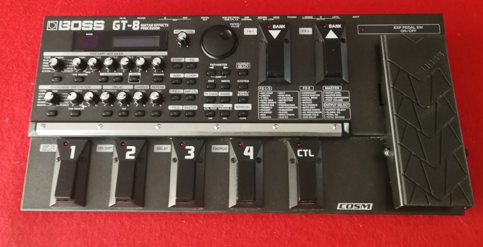 Boss Gt-8 Multi-Effect Unit