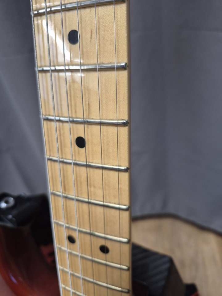 Fender stratocaster American standard sunburst 2011 de segunda mano · Foto 5 de 9 · Barcelona · 1150 €