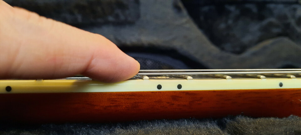 LTD EC-1000 FM ASB deluxe con SD pro slash alnico II