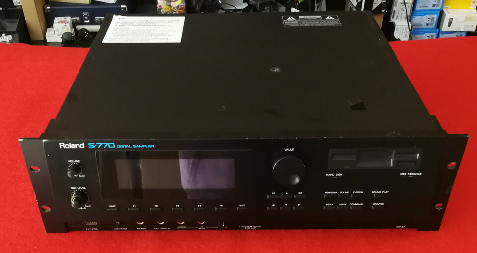 Roland S-770 Digital Sampler de segunda mano · Foto 2 de 7 · Girona · 800 €