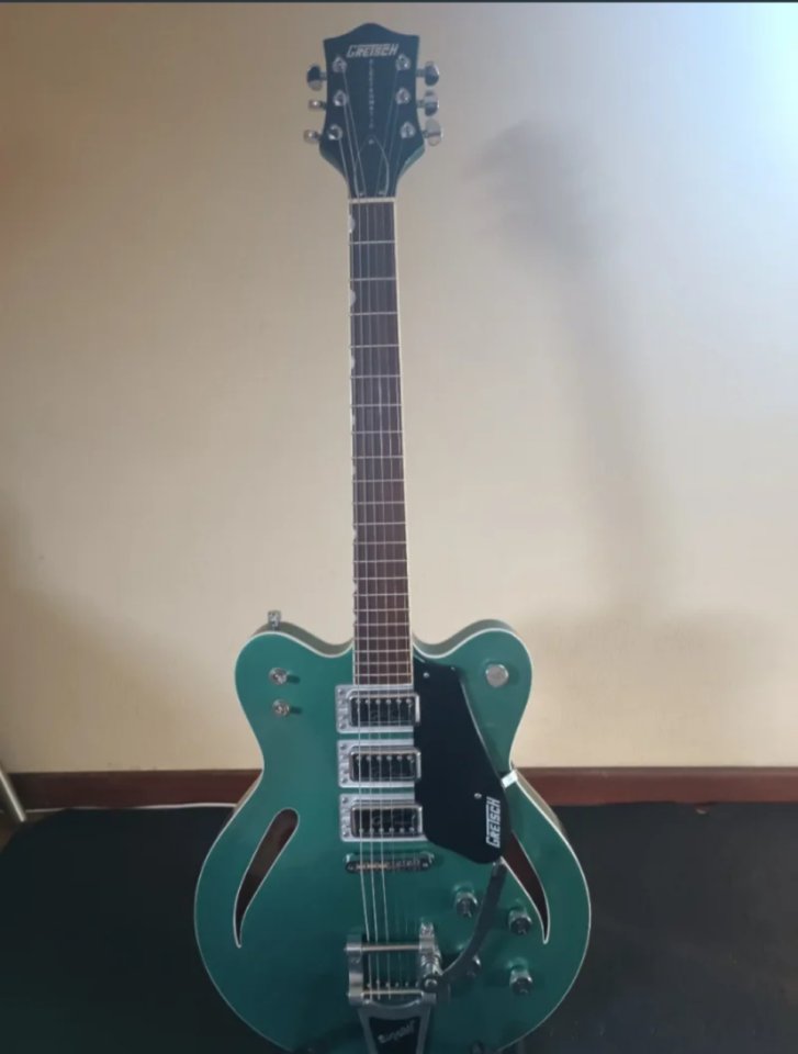 Guitarra eléctrica Gretsch G5622T CB