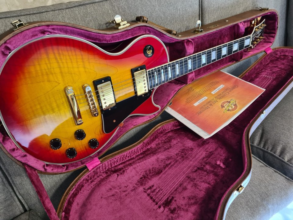 Gibson Les Paul Custom 2004 Heritage Cherry Sunburst