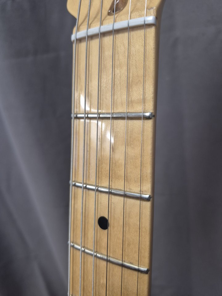 Fender stratocaster American standard sunburst 2011 de segunda mano · Foto 7 de 9 · Barcelona · 1150 €