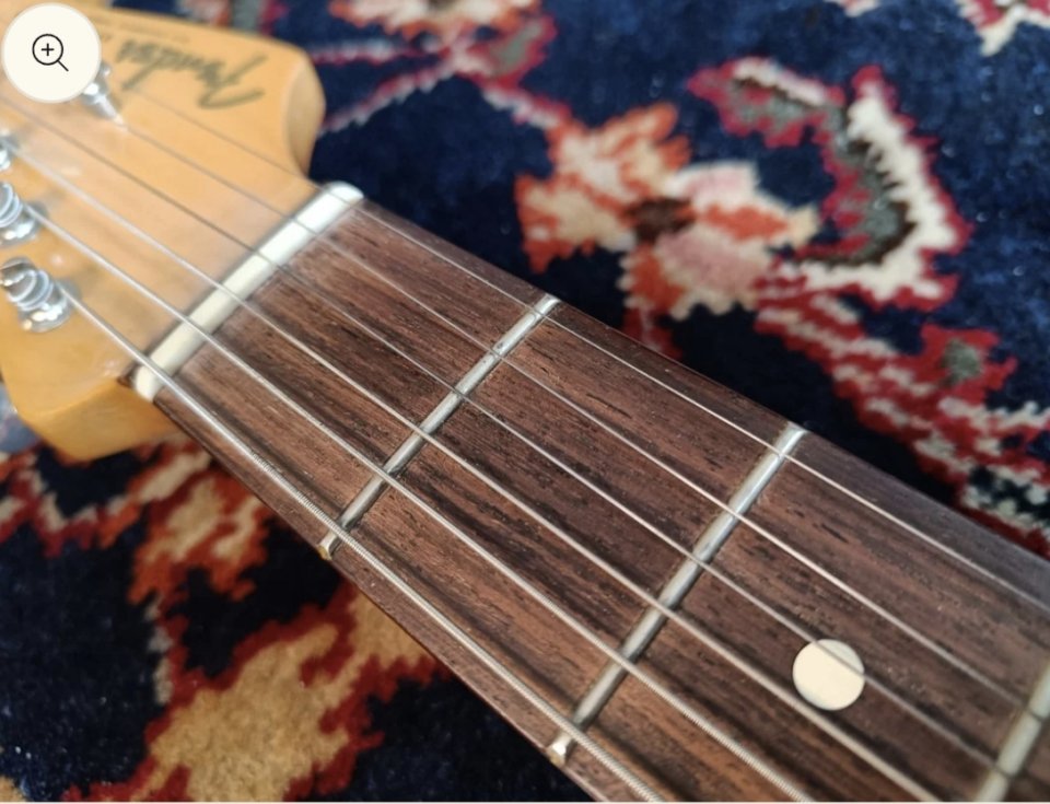 Fender Stratocaster classic 60's MIM de segunda mano · Foto 6 de 9 · Madrid · 600 €