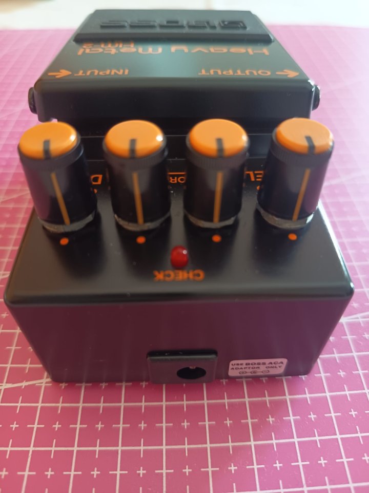 Boss hm2 heavy metal de segunda mano · Foto 7 de 7 · Málaga · 180 €
