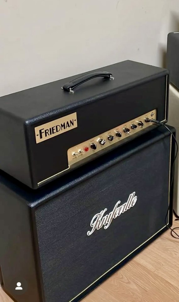 Pantalla Knifeville 2x12