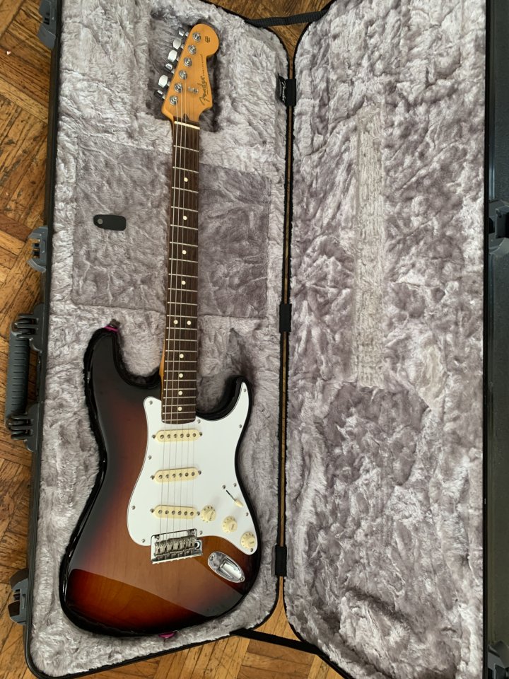 Fender Satrocaster American Professional II