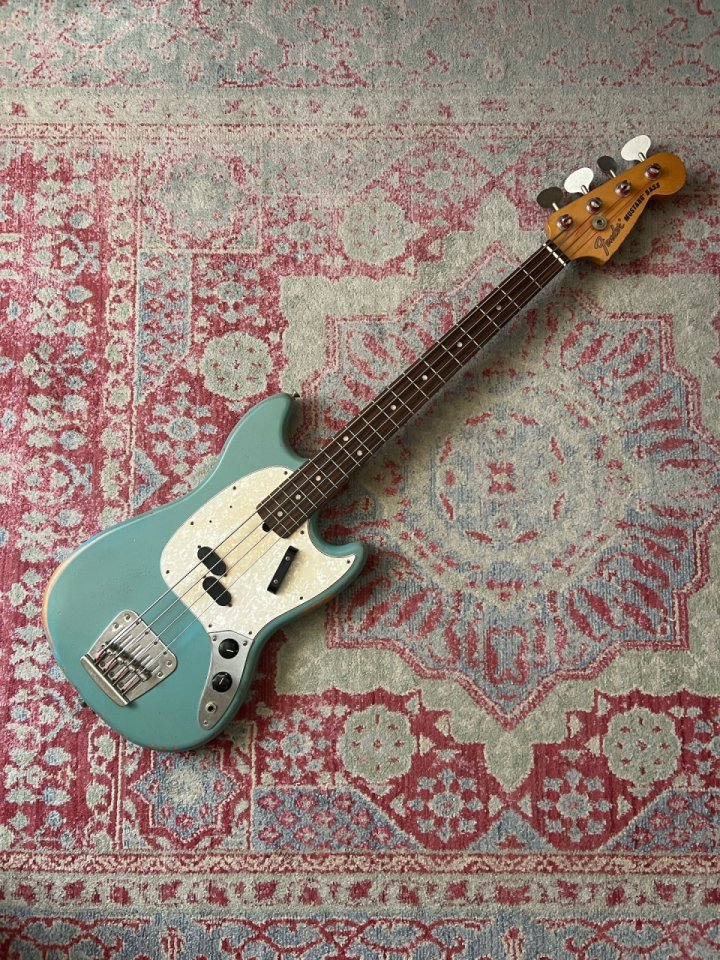 Fender Mustang JMJ Justin Meldal Johnsen Road Worn Bass