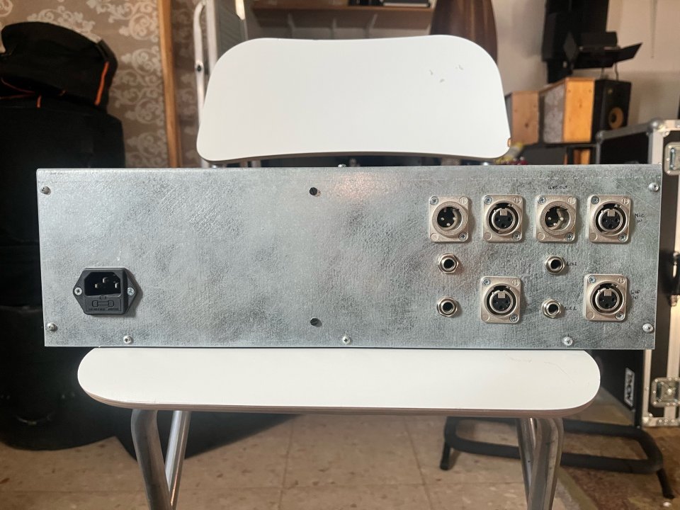 Previos (Focusrite ISA, Studer, JDK)