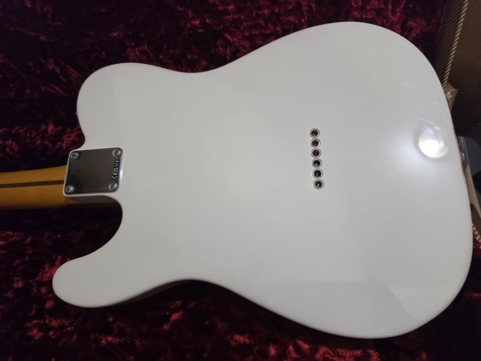 Fender Telecaster American Vintage II 1951 PROTO WHITE de segunda mano · Foto 4 de 6 · Valencia · 1800 €
