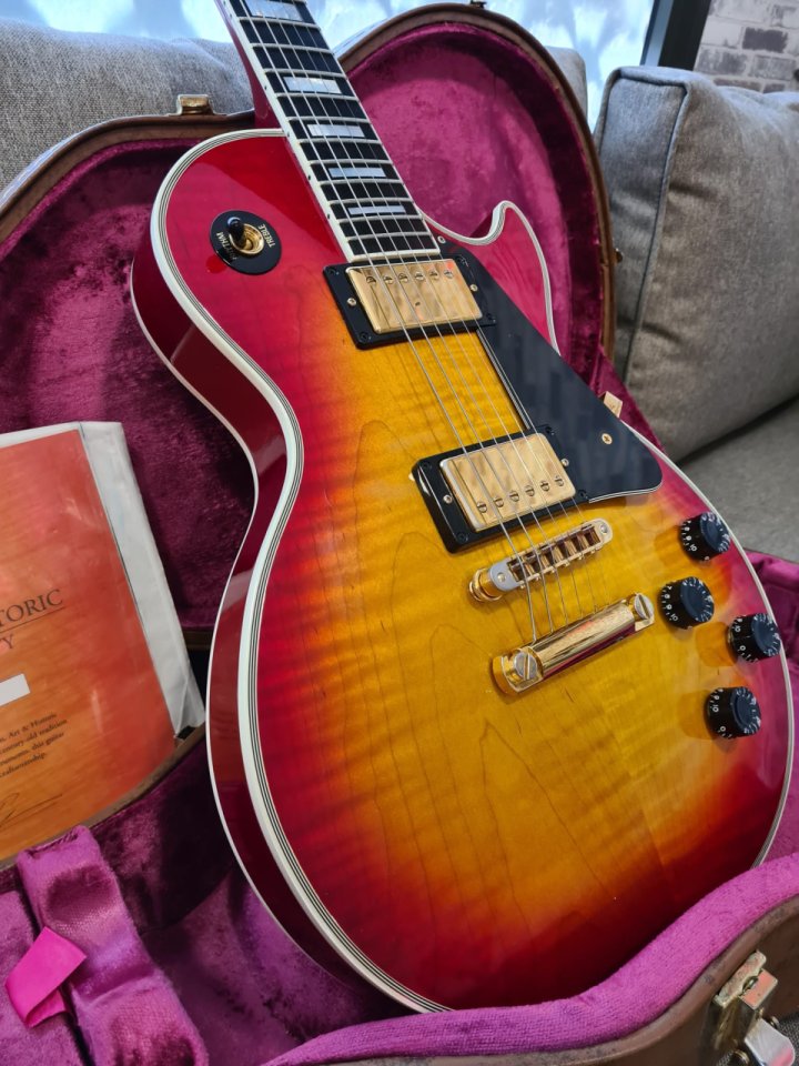 Gibson Les Paul Custom 2004 Heritage Cherry Sunburst