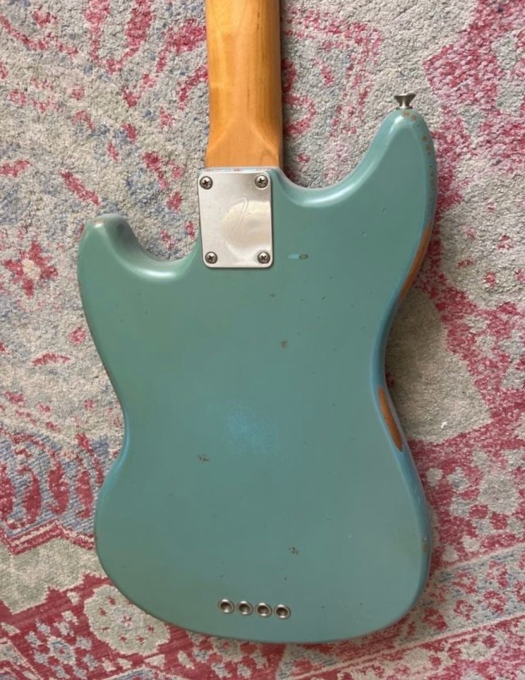 Fender Mustang JMJ Justin Meldal Johnsen Road Worn Bass