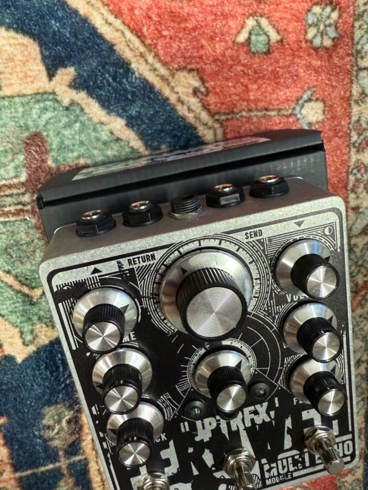 JPTR FX multi echo de segunda mano · Foto 4 de 4 · León · 180 €