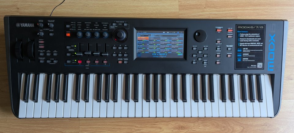 Yamaha MODX6 en excelente estado. de segunda mano · Foto 5 de 5 · A Coruña · 730 €