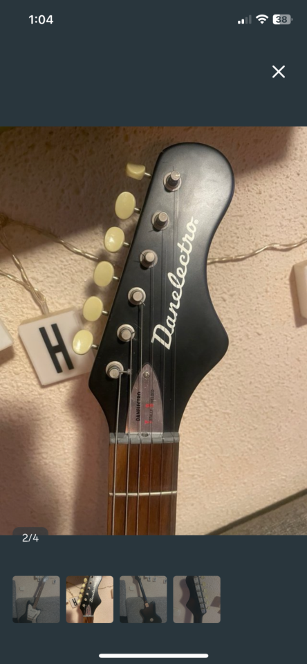 Guitarra Danelectro Dead On 67 Negra de segunda mano · Foto 2 de 4 · Madrid · 800 €