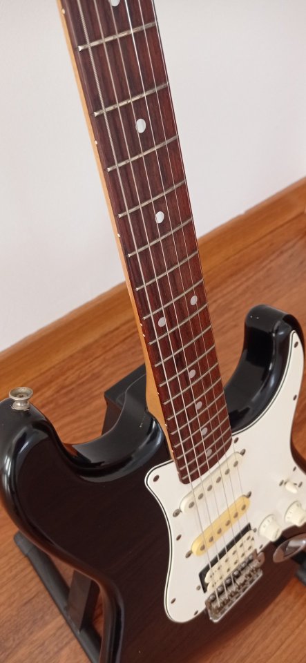 Guitarra eléctrica Squier Stratocaster Japón 1993 de segunda mano · Foto 6 de 10 · Cuenca · 270 €
