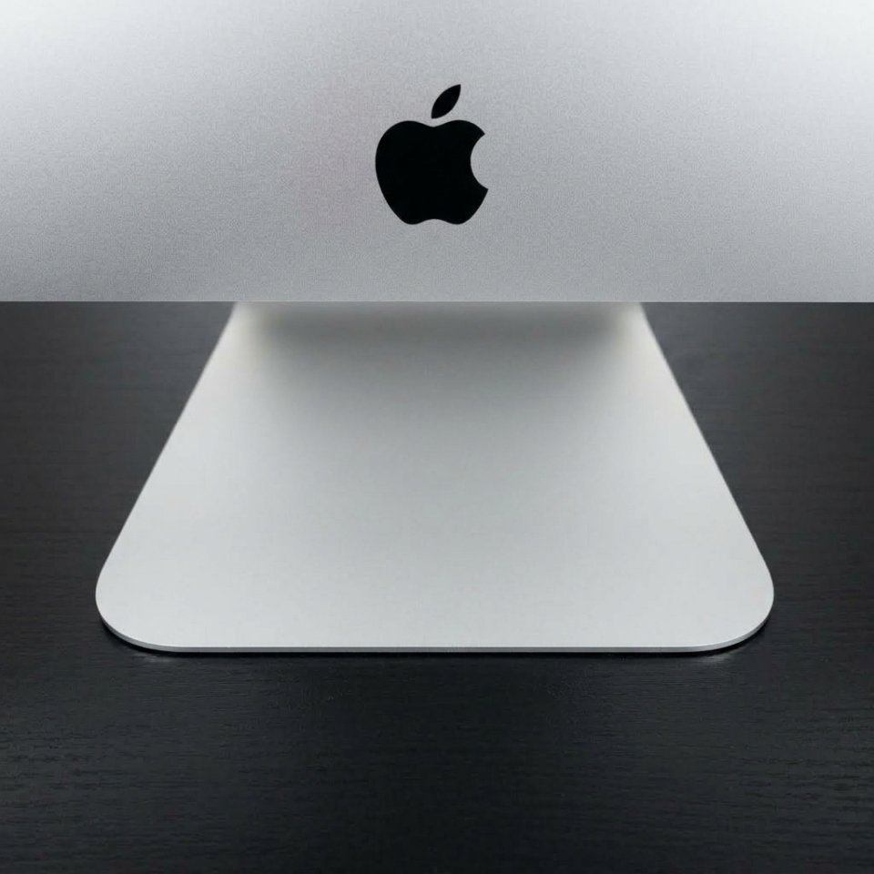 Apple iMac 21.5 4K (2017) | 32GB RAM | 2TB SSD de segunda mano · Foto 3 de 10 · La Rioja · 495 €