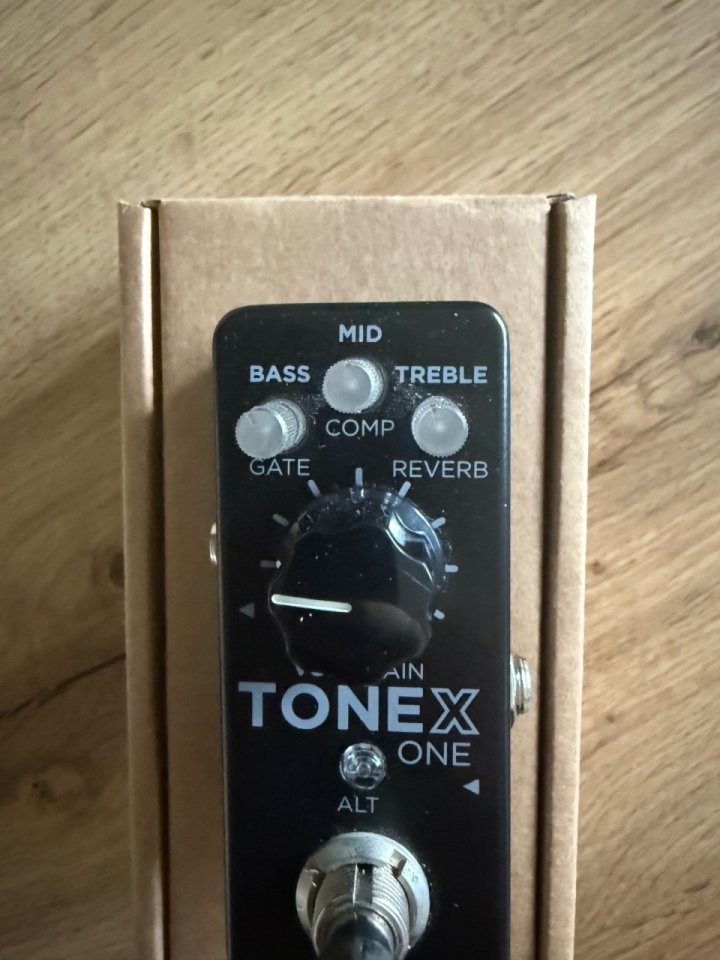 Tonex X One de segunda mano · Foto 3 de 5 · León · 95 €