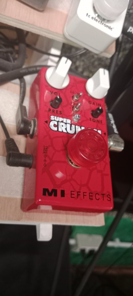 Mi Audio Súper Crunch Box V1 de segunda mano · Foto 2 de 3 · Alicante · 125 €