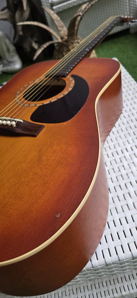 Art lutherie de segunda mano · Foto 2 de 10 · Madrid · 299 €
