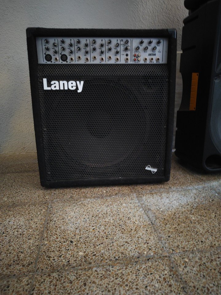 Laney, amplificador de teclados