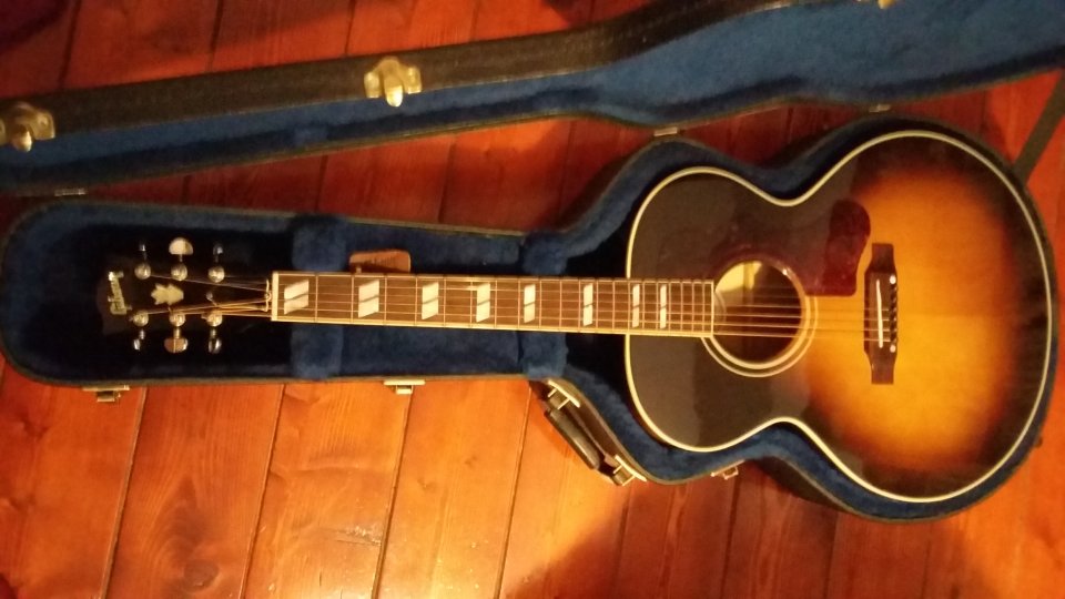 GIBSON J-185 ORIGINAL VINTAGE SUNBURST 2008 (guitarra acústica)