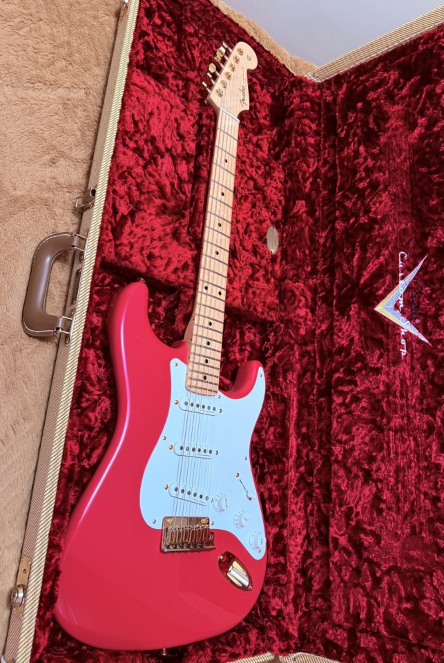 Fender Custom Shop 56 Strat NOS Birdeye Fiesta Red