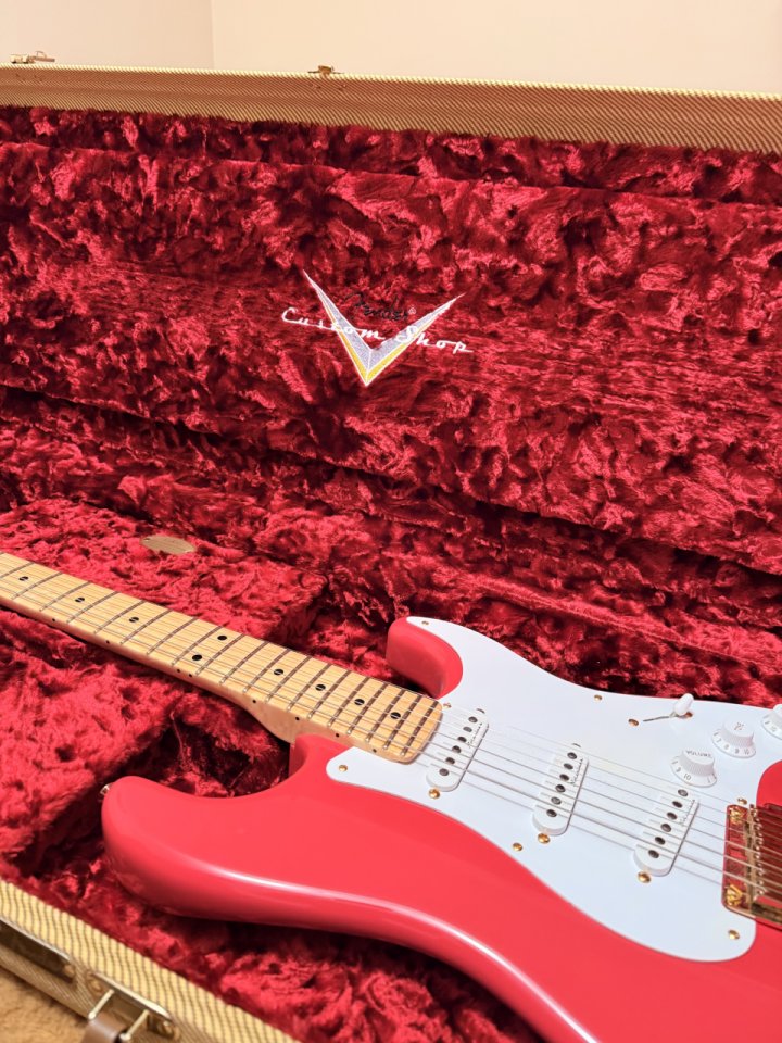 Fender Custom Shop 56 Strat NOS Birdeye Fiesta Red