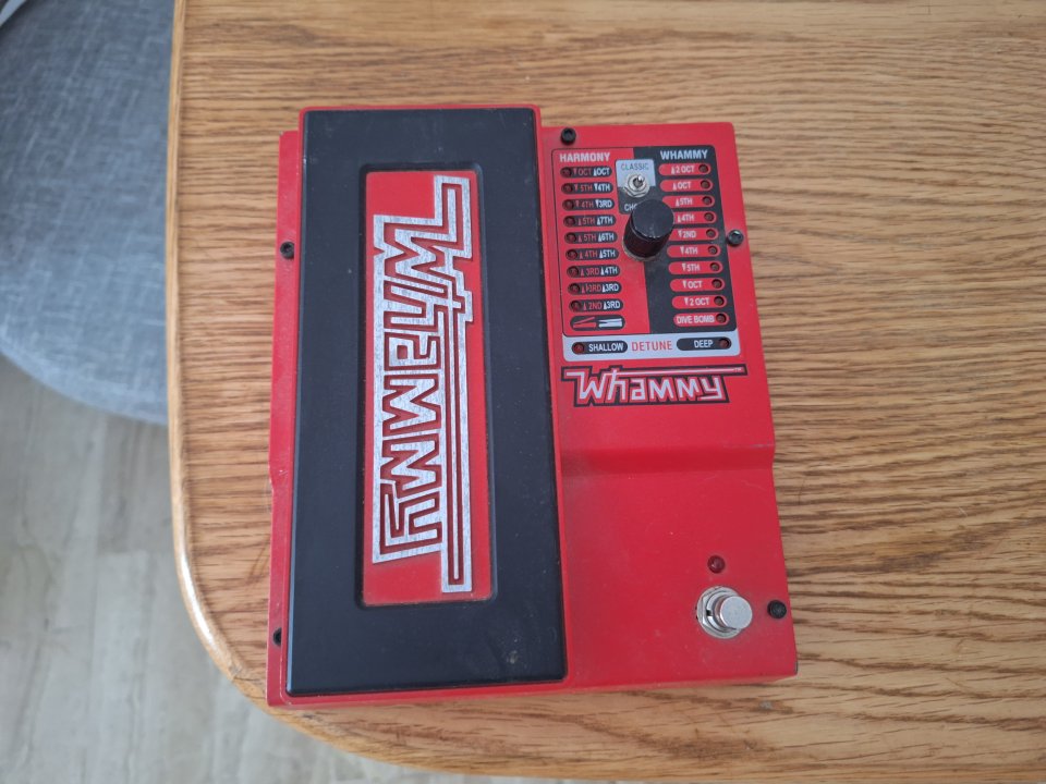Digitech Whammy 5 de segunda mano · Foto 1 de 4 · Cádiz · 115 €