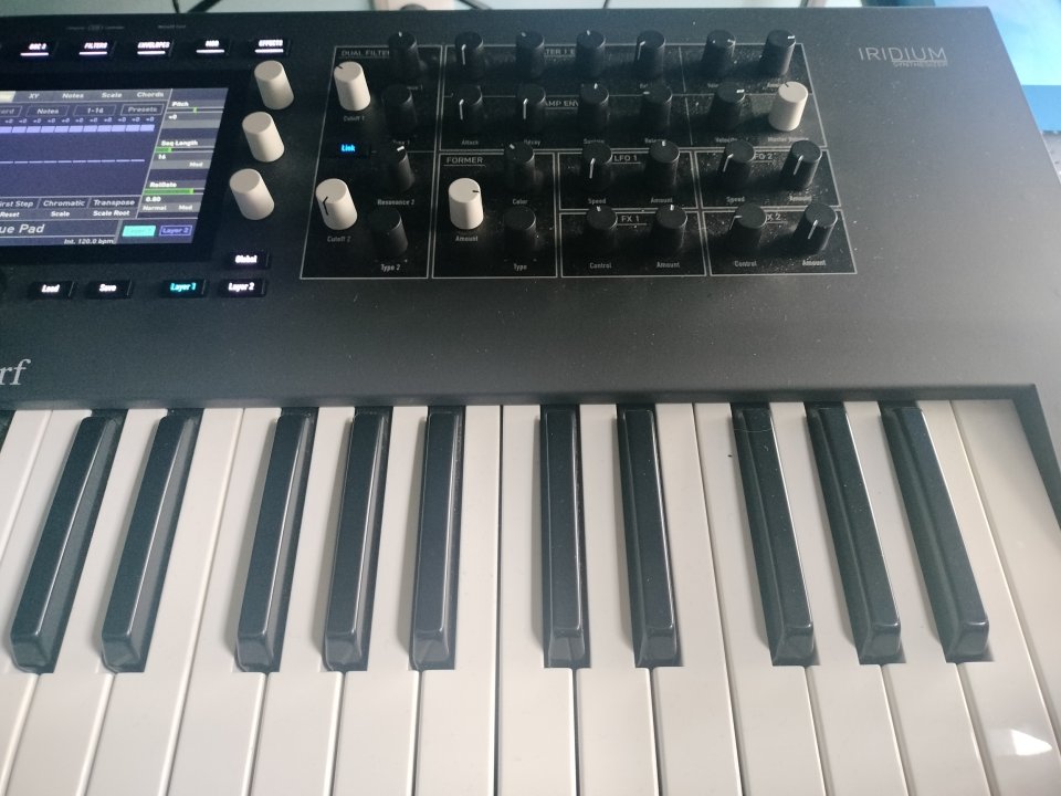o vendo Waldorf iridium keyboard de segunda mano · Foto 3 de 6 · Navarra