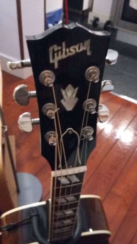 GIBSON J-185 ORIGINAL VINTAGE SUNBURST 2008 (guitarra acústica)