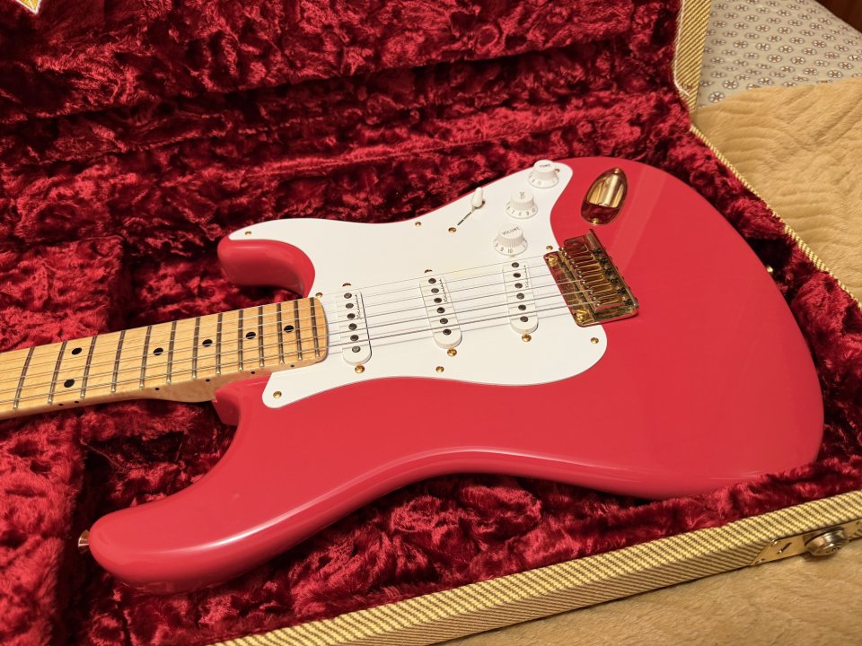 Fender Custom Shop 56 Strat NOS Birdeye Fiesta Red