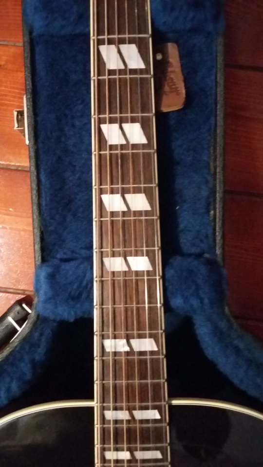 GIBSON J-185 ORIGINAL VINTAGE SUNBURST 2008 (guitarra acústica)