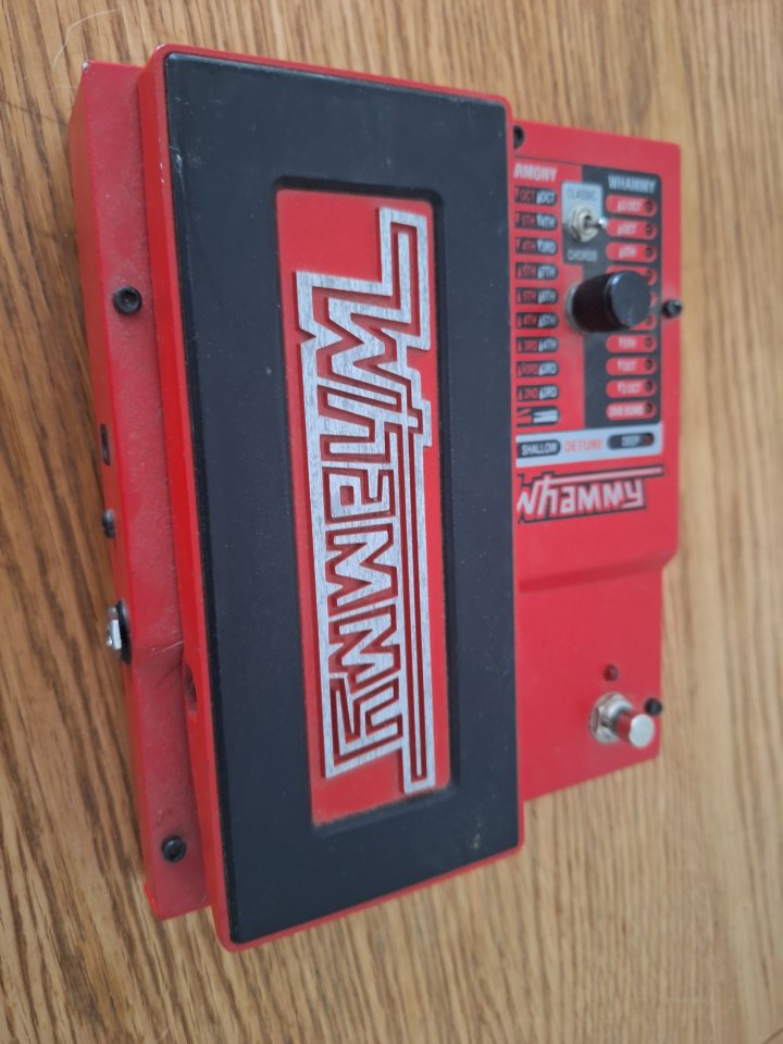 Digitech Whammy 5 de segunda mano · Foto 3 de 4 · Cádiz · 115 €