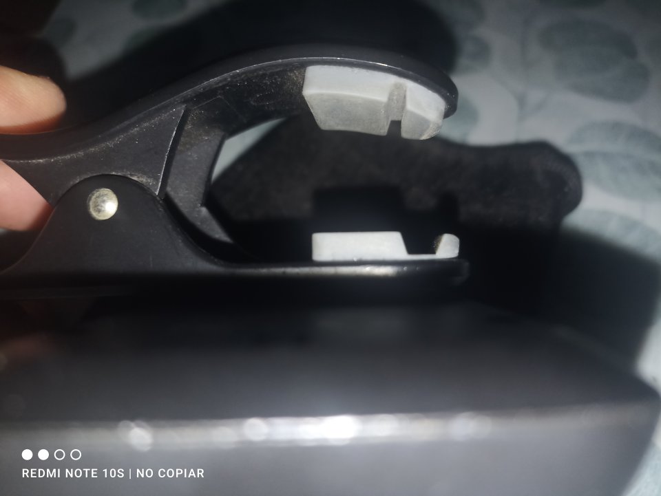 Afinador electrónico para batería Tune-Bot.