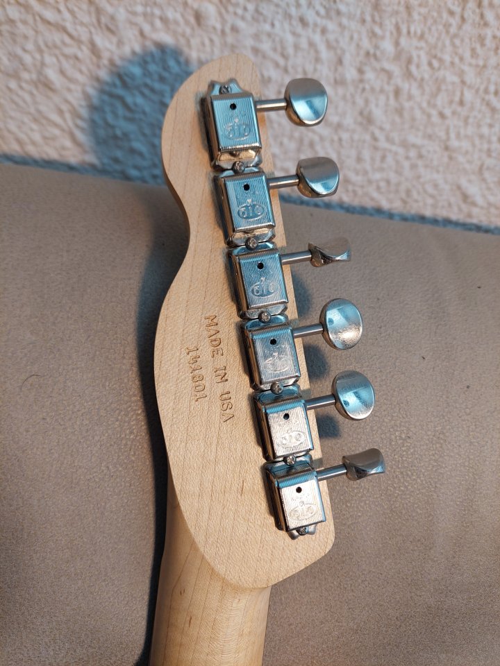 Larrivee baker-t classic boutique impecable