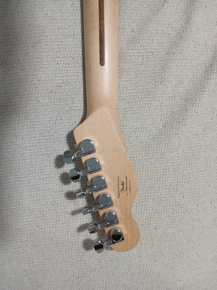 Squier Affinity Series® Telecaster® Deluxe de segunda mano · Foto 5 de 5 · Valencia · 200 €