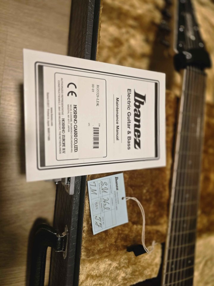 Ibanez RG5328 LDK de segunda mano · Foto 6 de 6 · Navarra · 1450 €