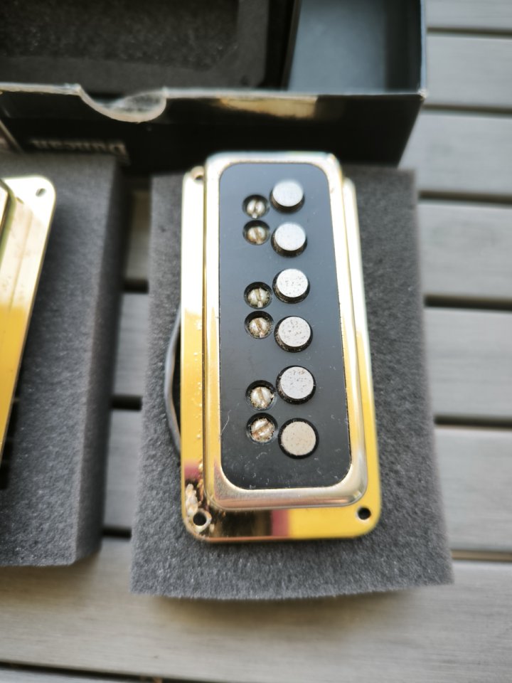 Pastillas Gretsch Japan Dynasonic Gold ¡Envío incluido! de segunda mano · Foto 2 de 3 · Murcia · 190 €