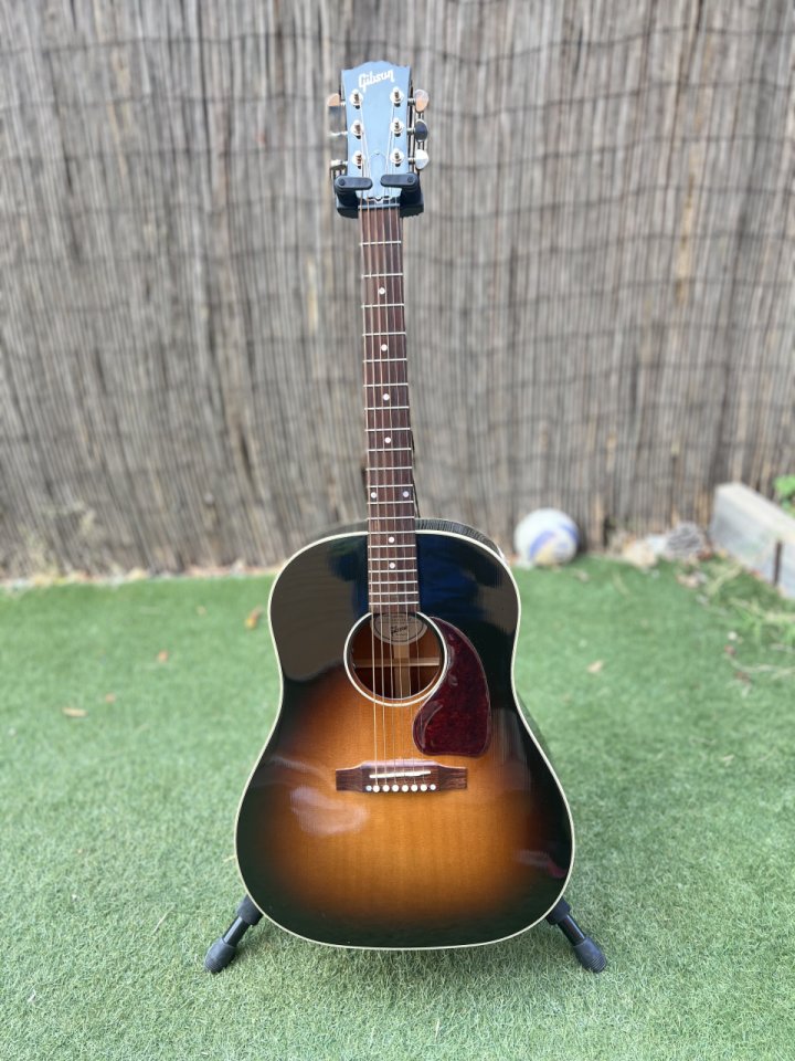Gibson J-45 Standard 2017