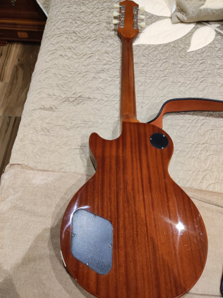 Epiphone les paul gol top.