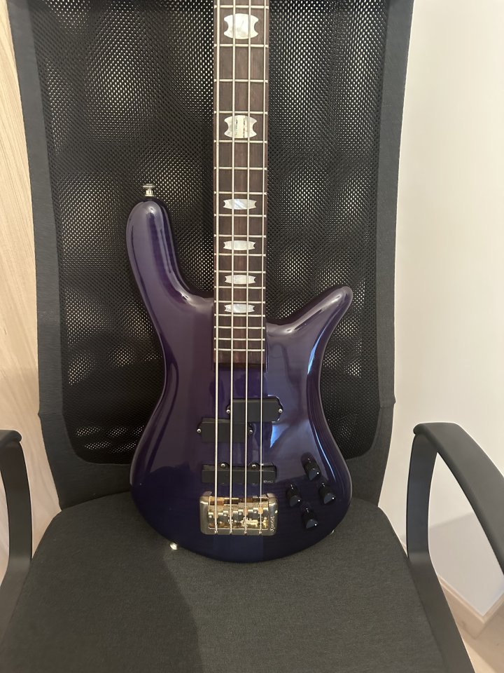 Spector Euro4 LX de segunda mano · Foto 1 de 7 · Bizkaia · 1600 €