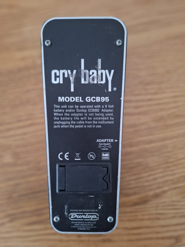 Dunlop Crybaby GCB95 Wah True Bypass Mod de segunda mano · Foto 3 de 4 · Cádiz · 60 €