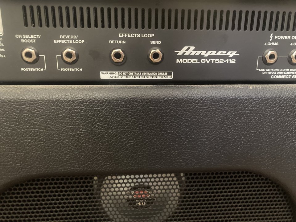 Amplificador de guitarra Ampeg GVT52-112