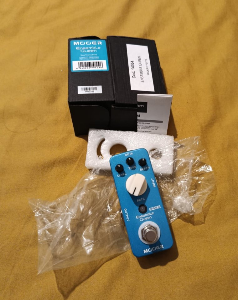 Mooer Ensemble Queen Bass (Chorus)