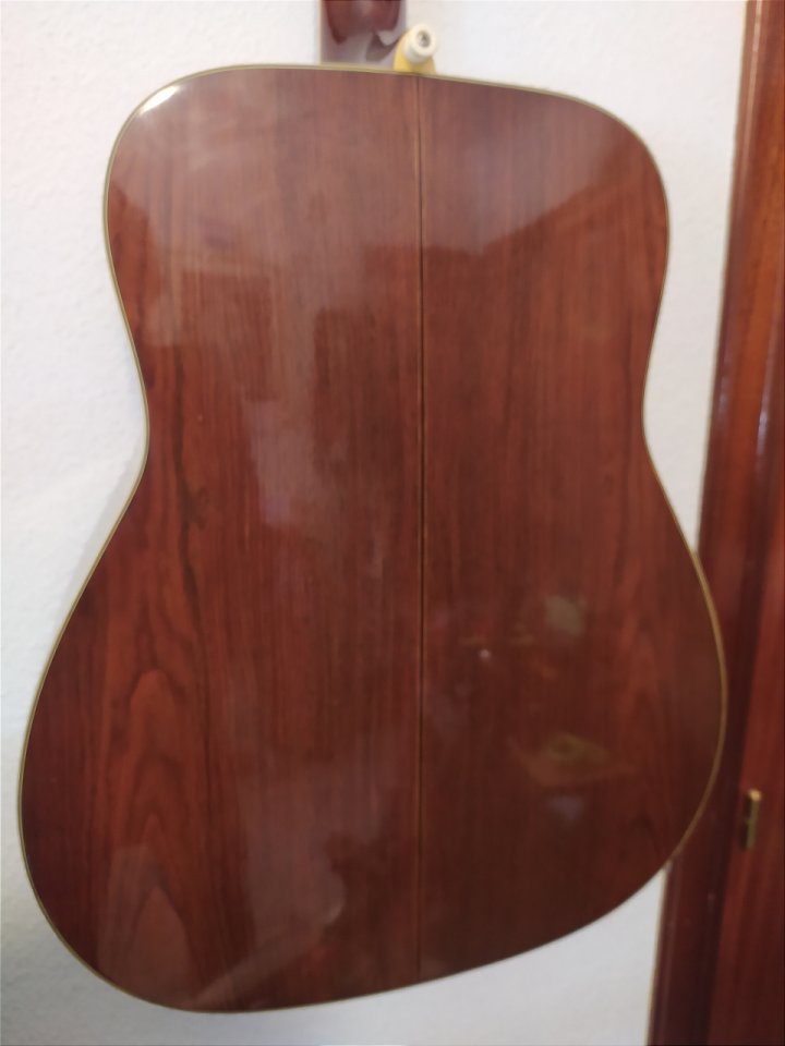 Guitarra acústica Yamaha Japan