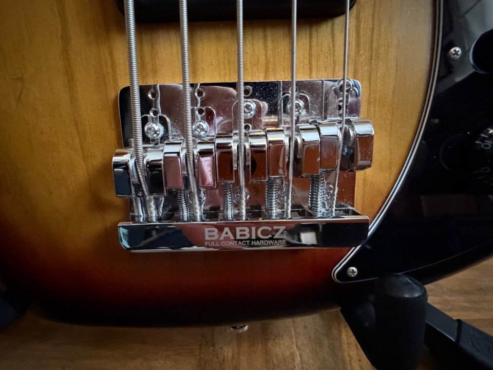 Bajo Gibson EB 5 Firebust 2013 (envío peninsula incluido). de segunda mano · Foto 7 de 8 · Zamora · 750 €