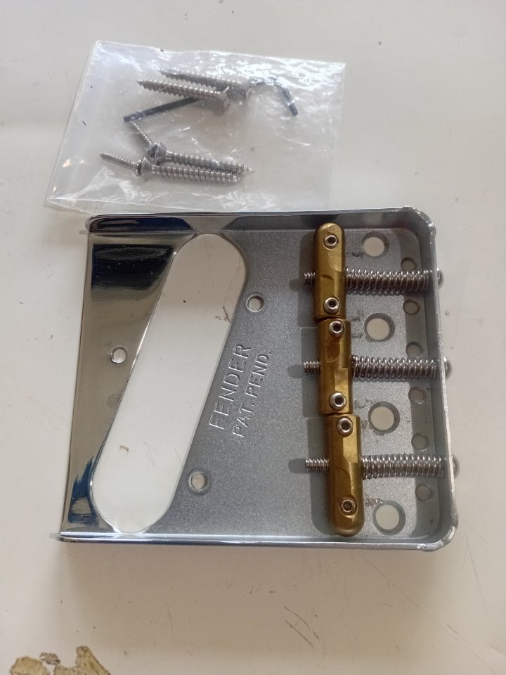 puentes telecaster de segunda mano · Foto 2 de 5 · Castellón · 60 €