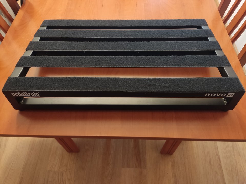 Pedalera Pedaltrain 24 de segunda mano · Foto 1 de 3 · Valencia · 70 €